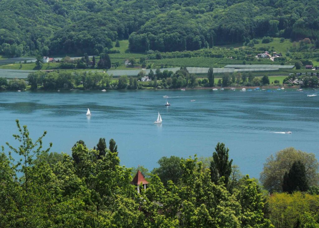 Blick aus Kattenhorn in die Schweiz